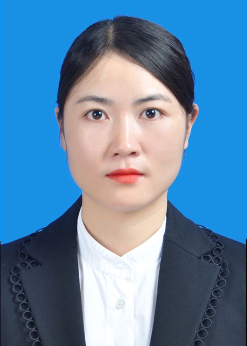 王洪琴-中共党员、执业律师