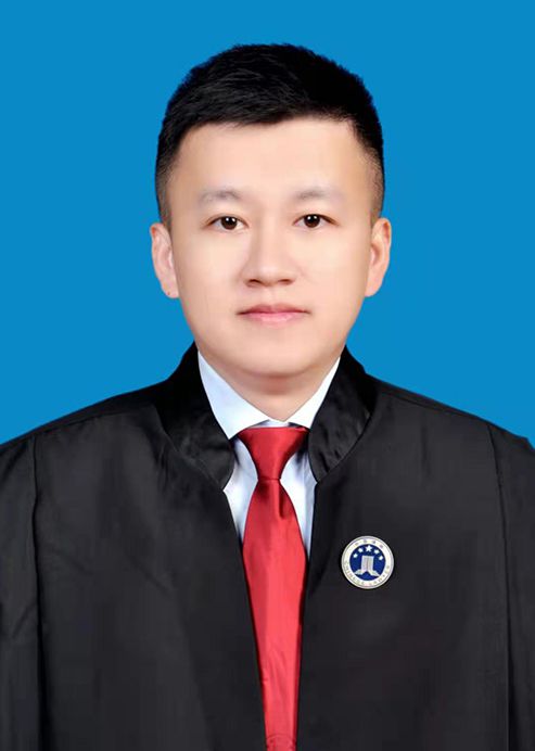 秦胜宇-执行主任、中共党员、执业律师